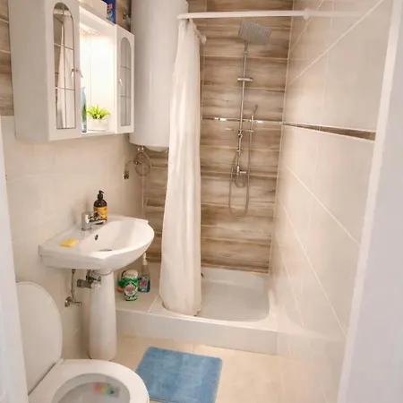 Apartament Vizparti Eden *